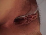 UNE SEXY SE MET UN TAMPON 11/16