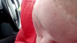 White 20 year old girl sucks Dick in car
