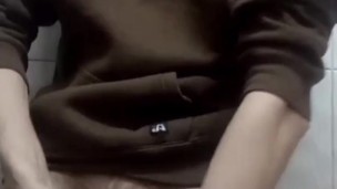 Huge White Cock Jerking Off
