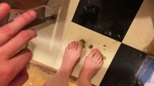 What’s popping 3 barefoot 