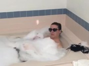 Bathtub Fun! Great orgasm! 5/16