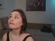 ласкаю его член через трусы , дразню и глубоко глотаю - Olivia Moore 16/16