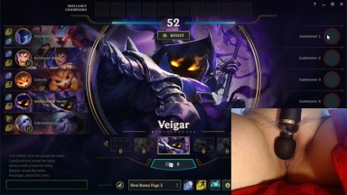 OMG! Playing with my vibrator on the highest setting! League of Legends #9 Luna