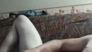 СОЛО ПАРЕНЬ ДРОЧИТ БОЛЬШОЙ ЧЛЕН НА КАМЕРУ