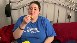 Vote for Me, MV Mukbang Vid of the Year (link in comments)