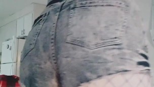 booty short tease