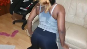 SEETHROUGH LEGGINGS Workout - Teasing Cameltoe and Thick Booty POV