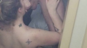 king cock n queen mouth gives royal head freaked couple