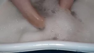 Washing feet