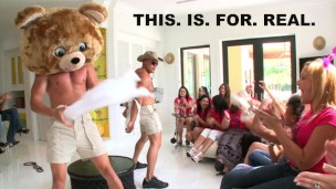 DANCING BEAR - The Bachelorette & The Bear