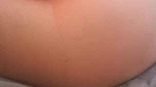 Teen fucking a huge dubble dildo