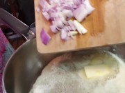 Roasting and EATING Tommy Turkey 5/16