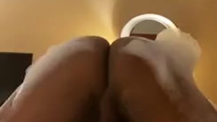 Fat Ass Shaking 