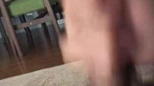 欲求不満により隠れて激しい手コキ