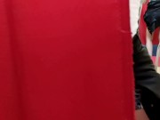 Дерзкая девченка светит своими прелестями в магазине нижнего белья.