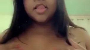 AMATEUR EBONY BRAZILIAN Rubbing oil on my Big Boobs!! ONLYFANS LEAKED
