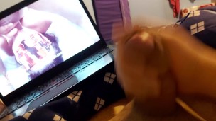 Masturbate whit miss sweaty peach P2