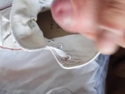 Cumming her Converse