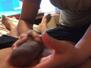 No. Quiere tragarse  el. Semen 4/16