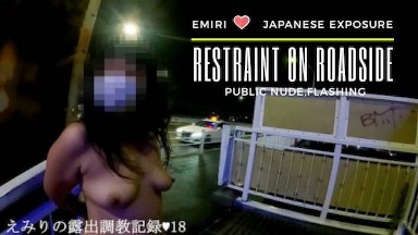 Emiri Shopping only wearing T-shirts & gas station. Naked exposure challenge beside the road.