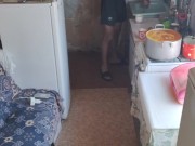 Cooking apricot for the winter is a tasty pastime. 13/16