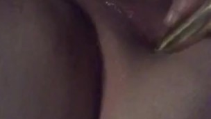 bbw cums quickly