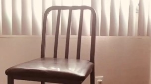 Chair tease fat pussy squeeze
