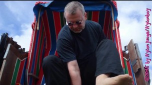 Nylonfüsse im Strandkorb ** Urlaub Wangerland **