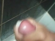 Кончил в душе - Screenshot 13 of 16 - Teen Masturbation