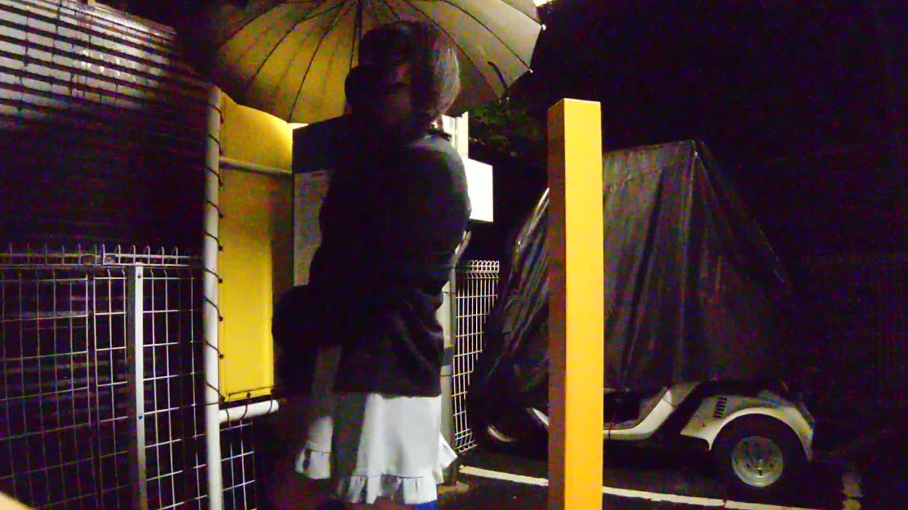 可愛い女装男子が野外露出して恥ずかしながら射精。 - RedTube