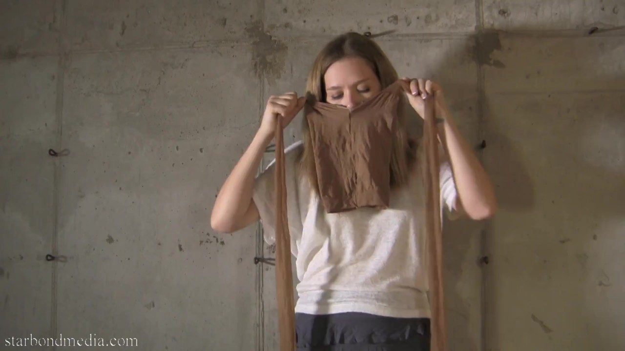 Sniffing Miss Popular's Pantyhose - Star Nine Dirty Nylon Smelling FULL Video - Free Sex Video - RedTube