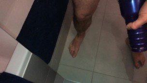 TWERKING MY HUGE PUMPED COCK IN FRONT OF THE BATHROOM MIRROR
