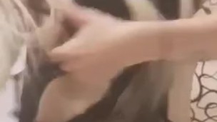 Amateur with big dildo 