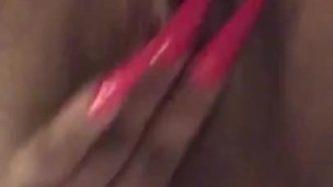 Sexy bbw girl loves playing with her pussy 