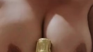 Seducing a friend with a bottle of Champagne...