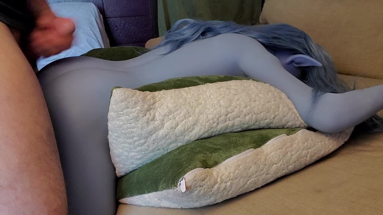Jerking off and Fucking my Hot Blue ELF Sex-dolls ass - 無料セックスビデオ - RedTube