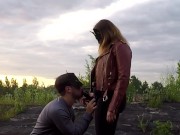 Публично трахнула своего мальчика на крыше заброшки 5/16