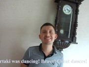 Сексуальная мачеха приехала из отпуска и ее пасынок трахнул ее на столе! 4/16