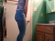 Standing Piss Into A Sink 4/16