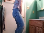 Standing Piss Into A Sink 6/16