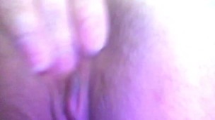 Chica caliente dedeandose 