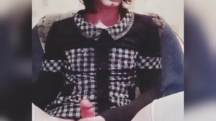 Hattabi4ik Femboy Fetish Crossdresser Massive Self Pissing (Self Gold Rain)