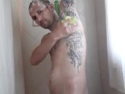 HOTTTT!!! Taking a shower