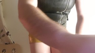 Geordie Sissy Slut Twerking THICC Booty in Gold Wetlook Dress