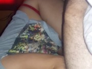 Hace twerk con su gran culo mientras la chupa 15/16