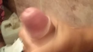 Dándome cariño solo