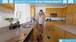 VRB GAY Black Plumber Jerking Off For You