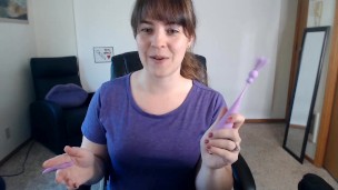 Funzze Two Vibrator Review: Orgasm Monster and Powerful Wand!