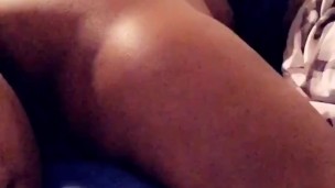 Ebony bbw shaking her fat ass in slow motion