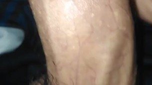 Acariciando mi verga